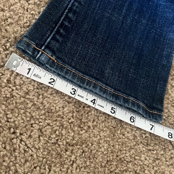 American Eagle Skinny Kick size 4 Jeans with sequin pocket design - Picture 9 of 9